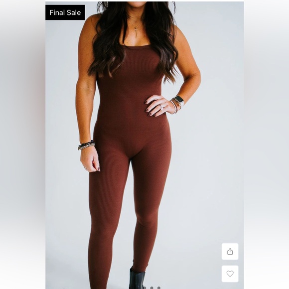 Elegant Brown Sleeveless Jumpsuit - Picture 3 of 4